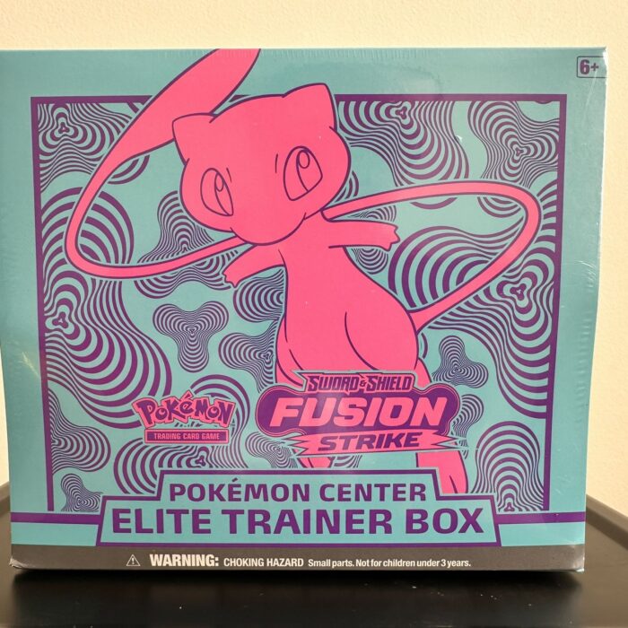 Fusion Strike Pokémon Center Elite Trainer Box