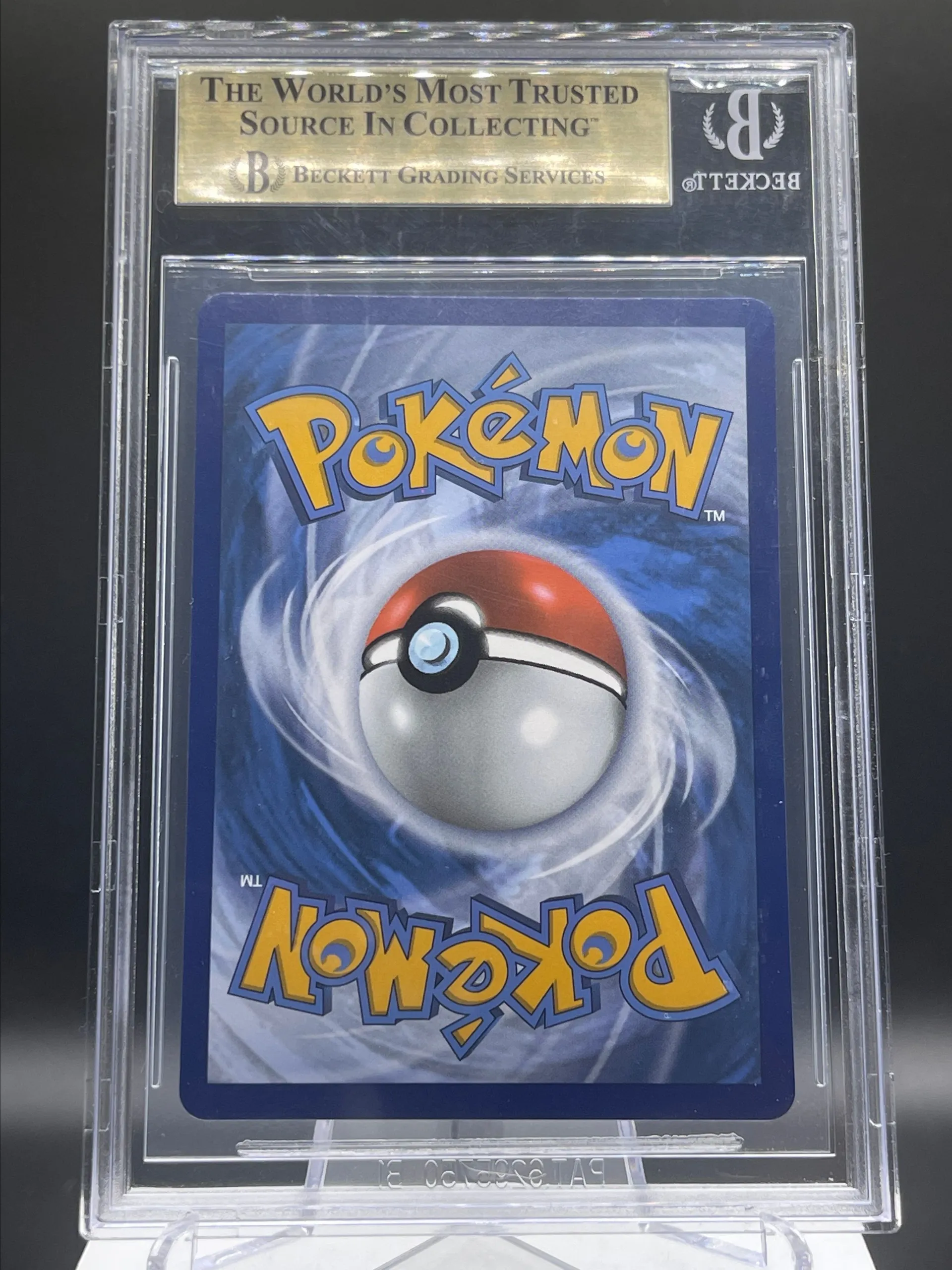 BGS 9.5 SYLVEON VMAX ALT ART w/ SUBS - Image 2